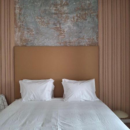 Brand New Hostel Anjos Lisbon Exterior photo